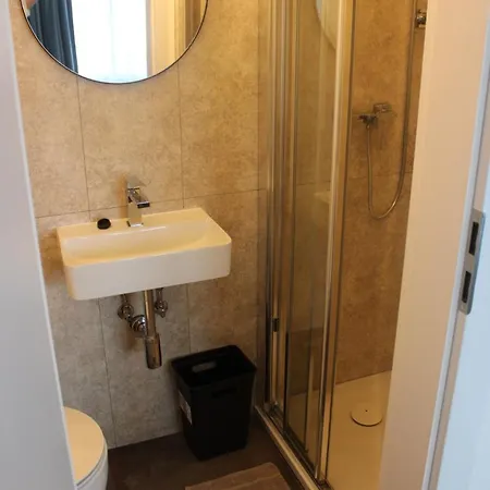 Cetniewo Stoczniowcow 32 * Władysławowo