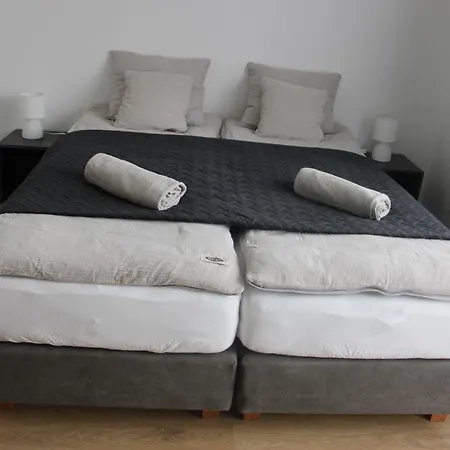 Cetniewo Stoczniowcow 32 ホームステイ Władysławowo