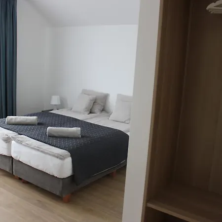 Cetniewo Stoczniowcow 32