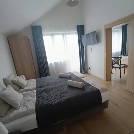 Cetniewo Stoczniowcow 32 *