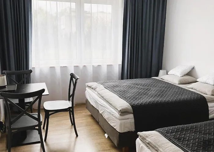 Δωμάτια σε οικογενειακή κατοικία Cetniewo Stoczniowcow 32 *