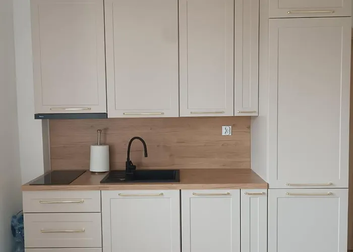 Δωμάτια σε οικογενειακή κατοικία Cetniewo Stoczniowcow 32