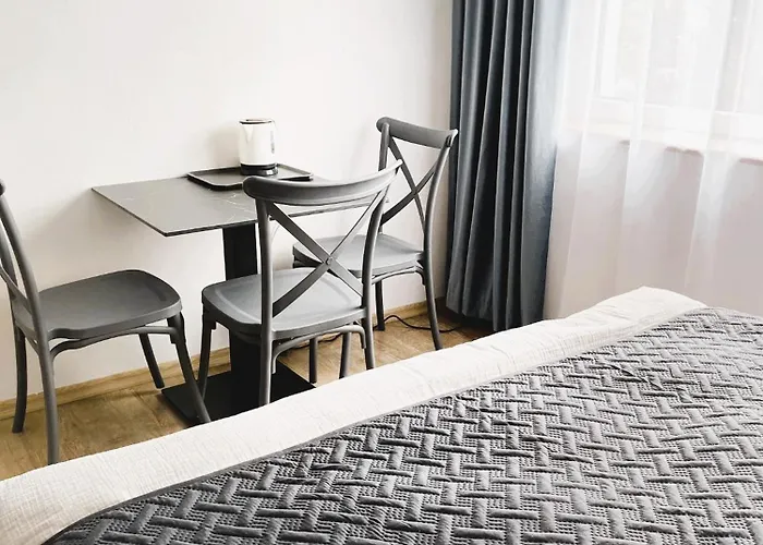 Δωμάτια σε οικογενειακή κατοικία Cetniewo Stoczniowcow 32 *