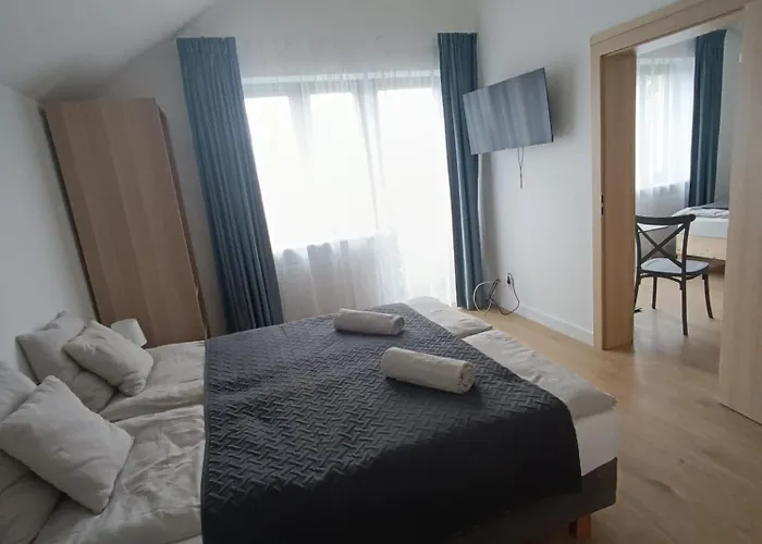 Cetniewo Stoczniowcow 32 *