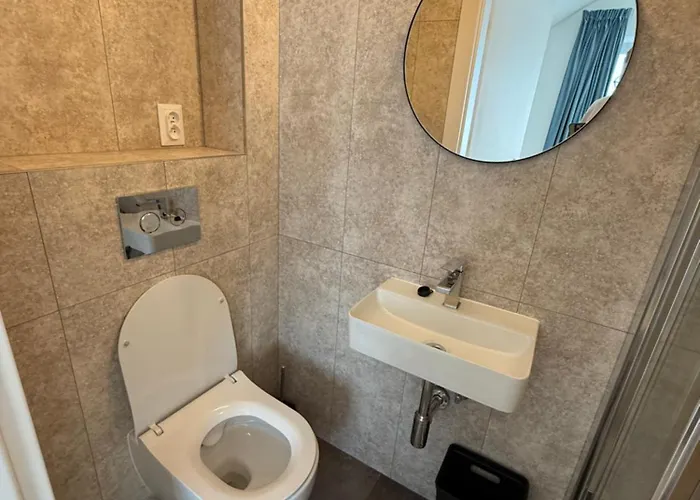 Δωμάτια σε οικογενειακή κατοικία Cetniewo Stoczniowcow 32