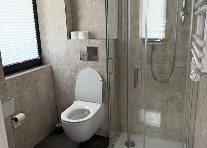 Cetniewo Stoczniowcow 32 Δωμάτια σε οικογενειακή κατοικία *